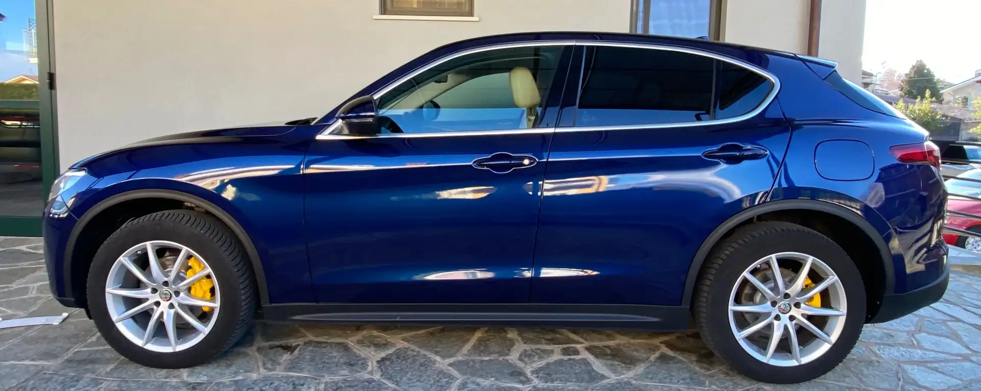 Alfa Romeo Stelvio 2.0 t Executive Q4 200cv auto my19 Bleu - 2