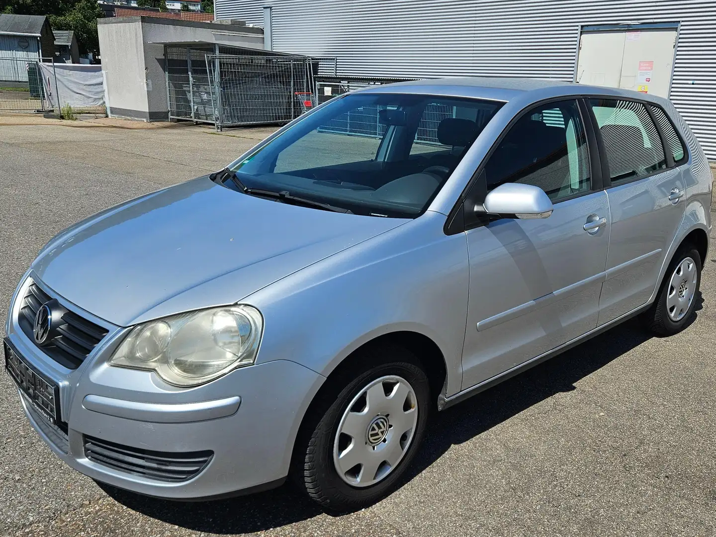 Volkswagen Polo Trendline Klima Silber - 1