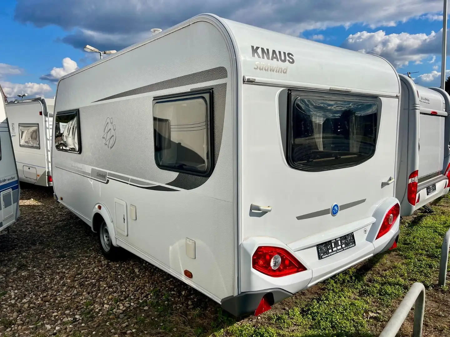 Knaus 460 EU Einzelbetten Rollrost Klima Vorzelt Limit Grau - 2