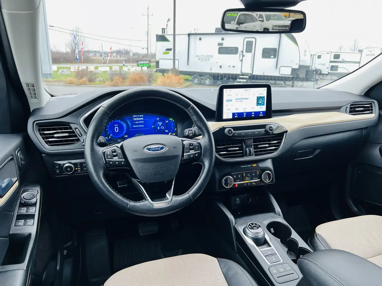 Ford Escape снимка Ford Escape