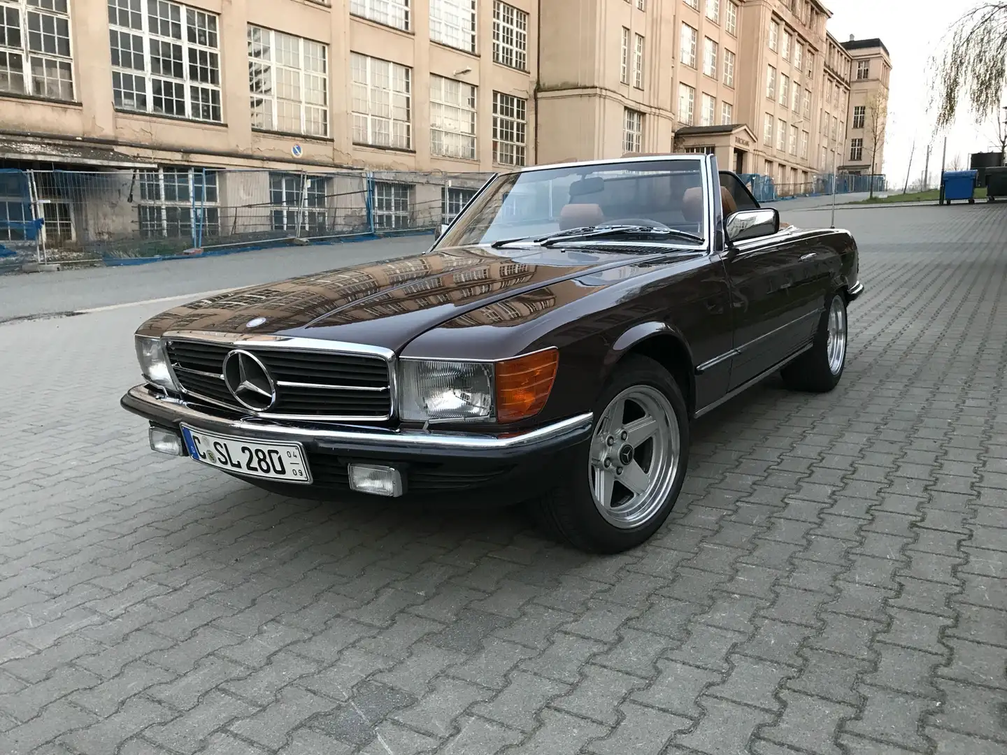 Mercedes-Benz SL 280 Dattellederausstattung, Originalzustand, Penta AMG Marrón - 1