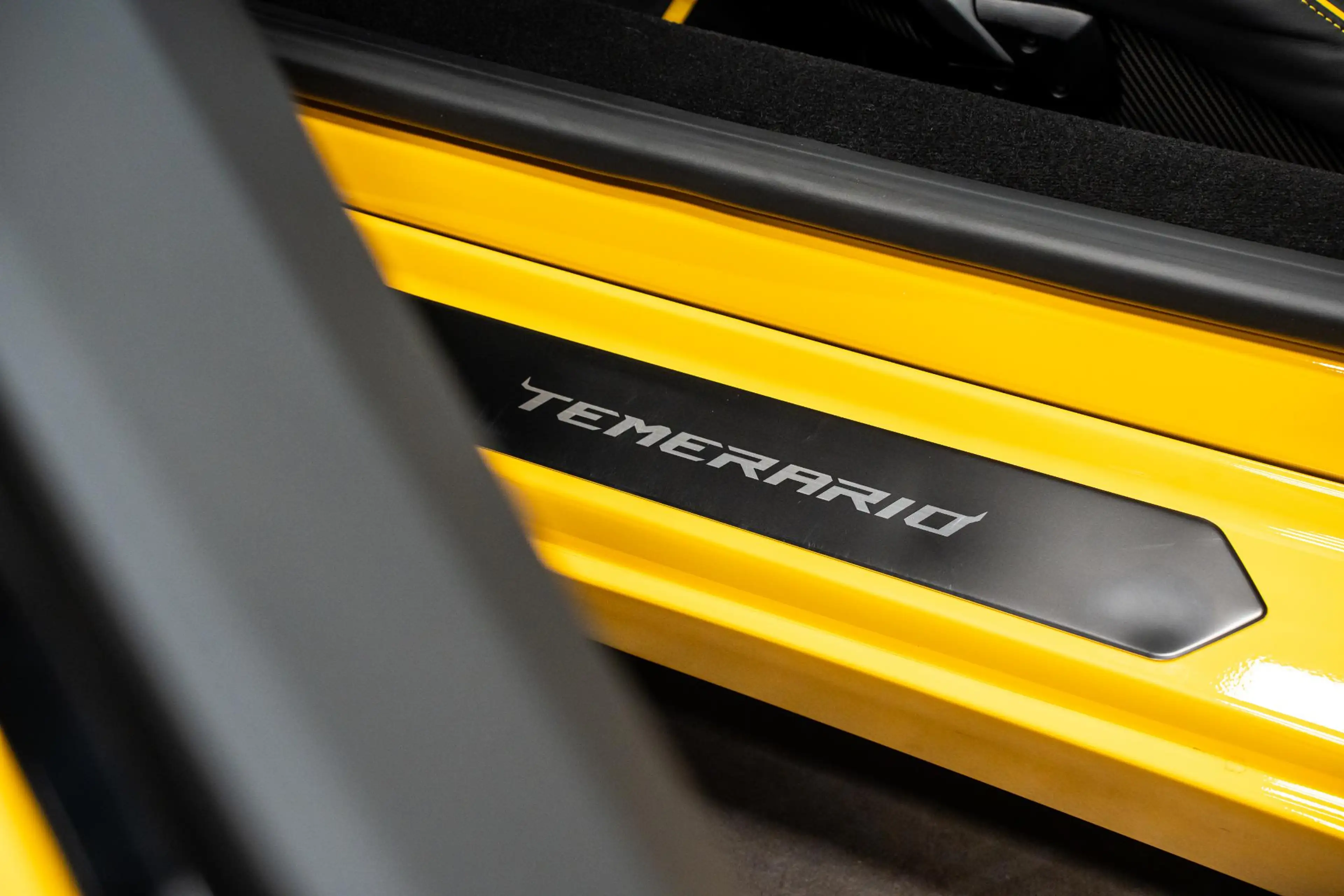 Lamborghini Temerario 4.0 V8 *Giallo Auge / Lift-systeem / Keramisch / S — photo 17