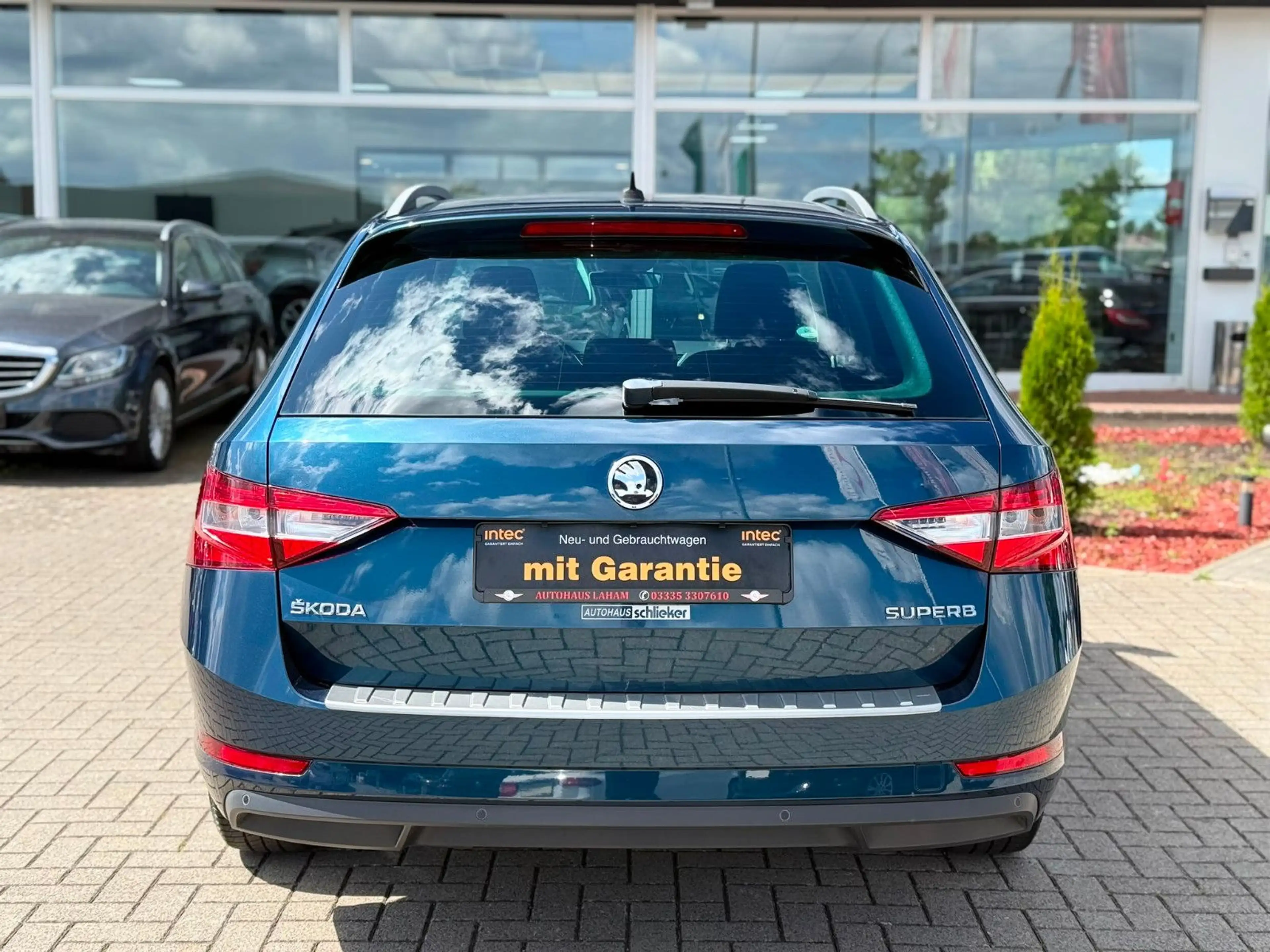 Skoda Superb Combi 2.0 TDI"Ambition"DAB RADIO"TEMPOMAT — photo 7