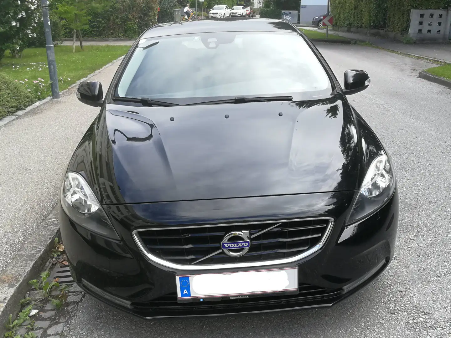 Volvo V40 V40 D2 Schwarz - 1