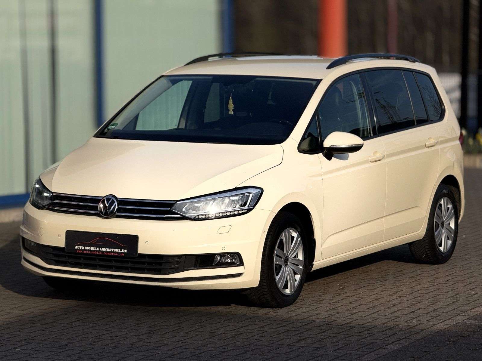 Second hand Volkswagen Touran 2.0
