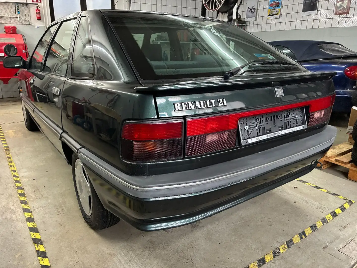 Renault R 21 GTS 1.7l - Oldtimer - Grün - 2