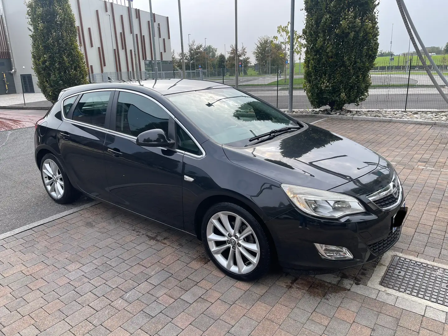 Opel Astra 5p 1.4 t Cosmo 140cv - 1