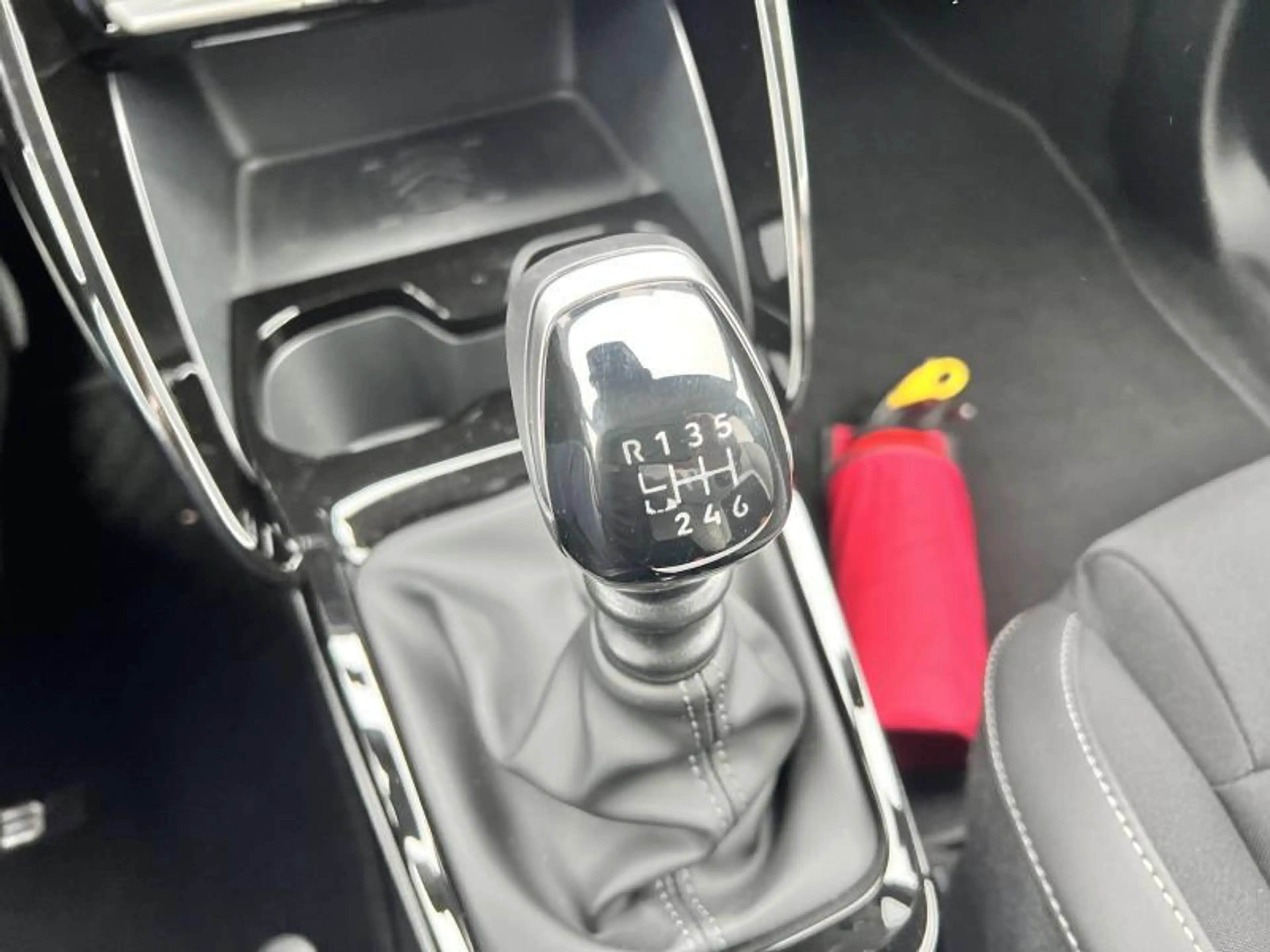 Citroen C3 TURBO 100 CH MAX — photo 15