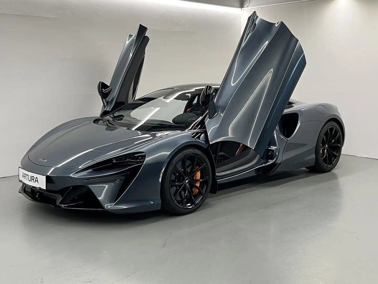 McLaren Artura Artura / Elite Saros / Grau - 2
