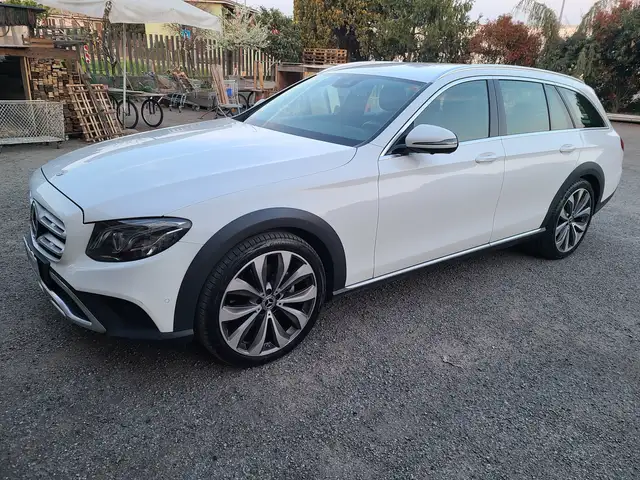 Mercedes-Benz E 200 Classe E all-terrain 4 matic anno 2019 euro 6E
