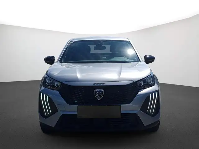 Peugeot 2008 view 2