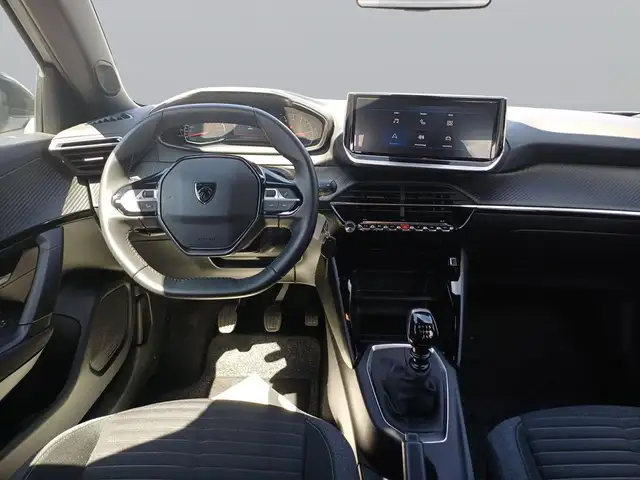 Peugeot 2008 view 9