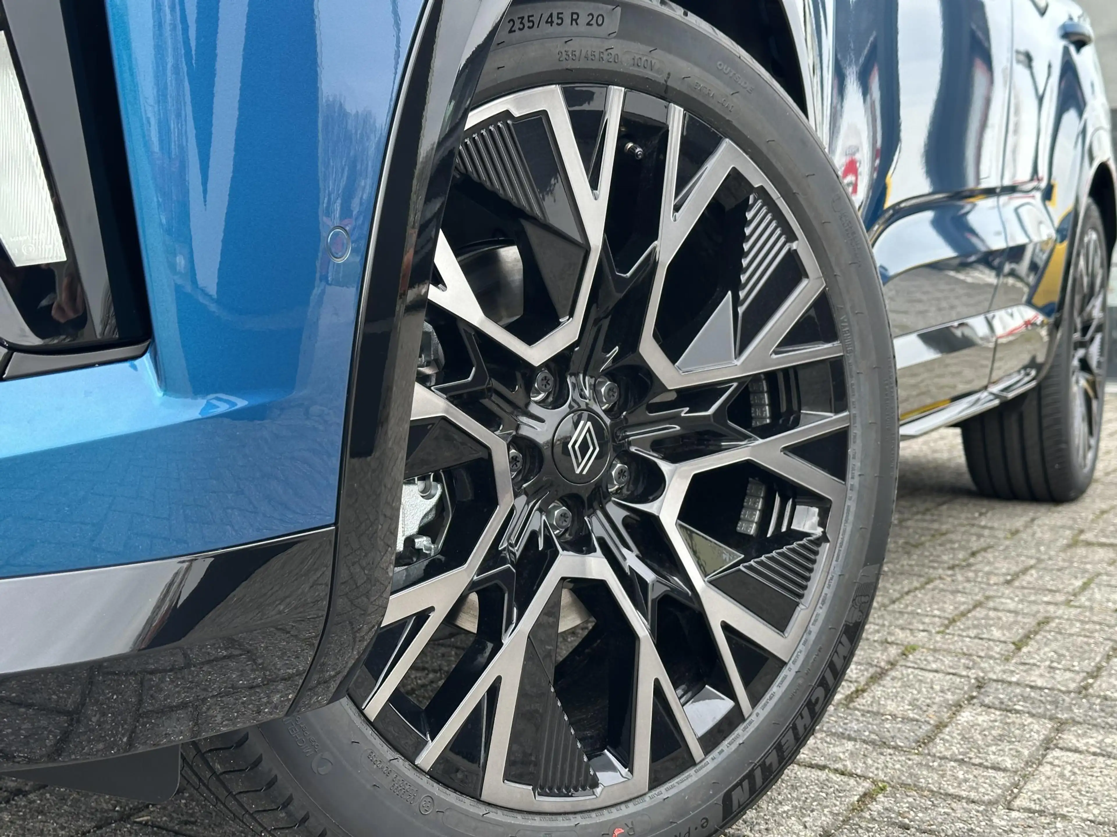 Renault Austral Esprit Alpine Full Hybrid E-Tech 200 l € 6.726 voo — photo 8