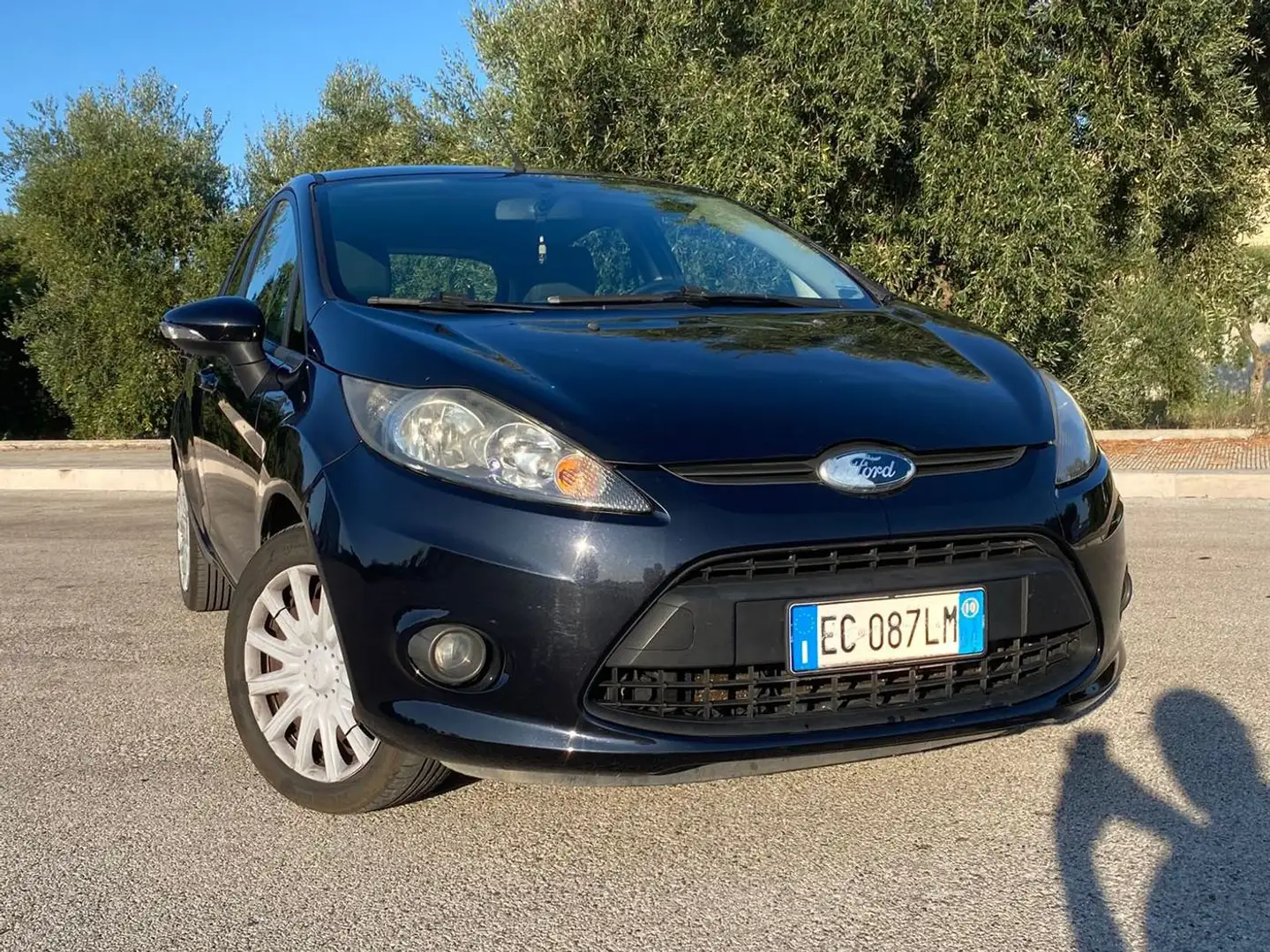 Ford Fiesta Fiesta VI 2008 5p 1.2 16v + c/esp 82cv E5 Nero - 2