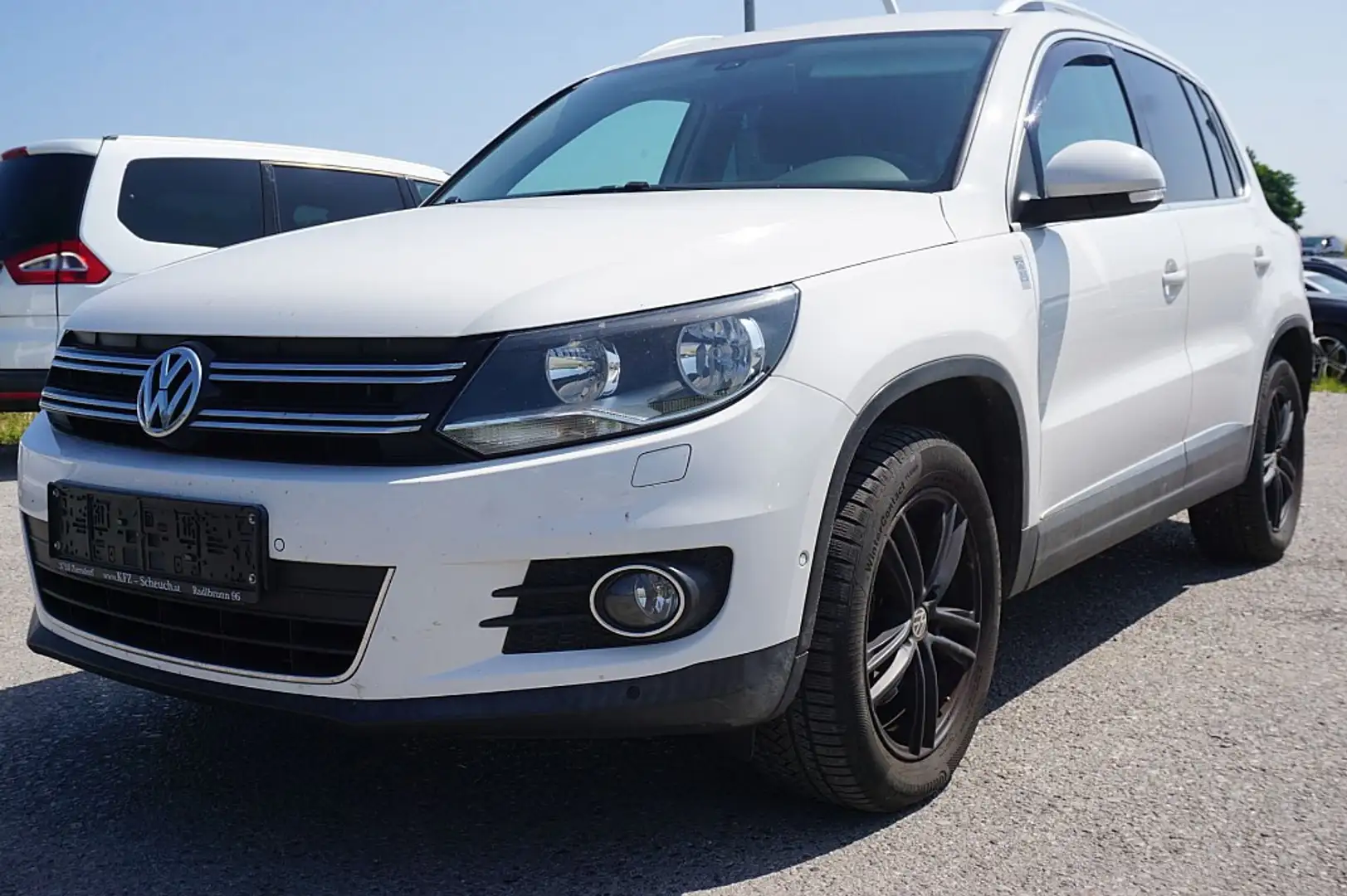 Volkswagen Tiguan 2,0 TDI Style BMT DPF Weiß - 2