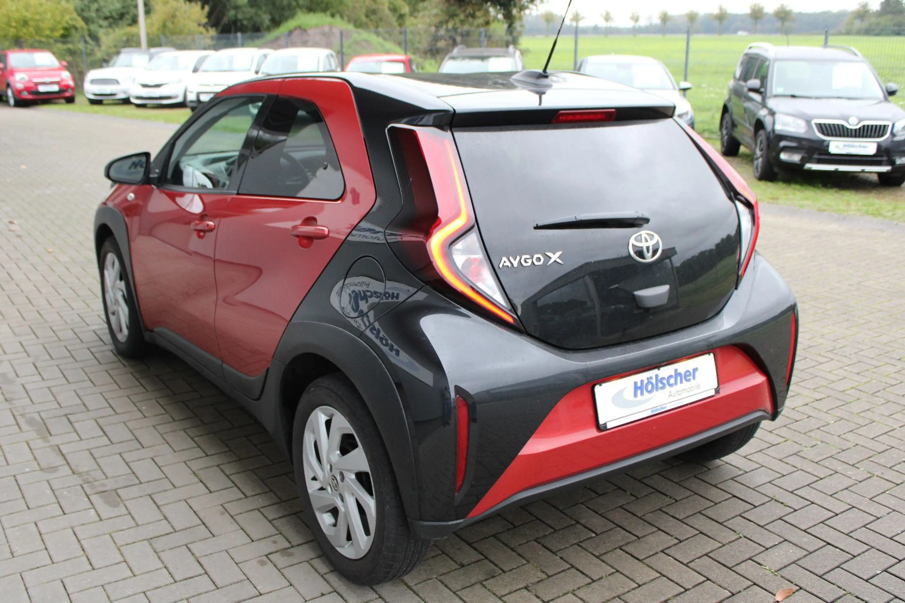 Toyota Aygo 1.0-l-VVT-i Pulse S-CVT — photo 4
