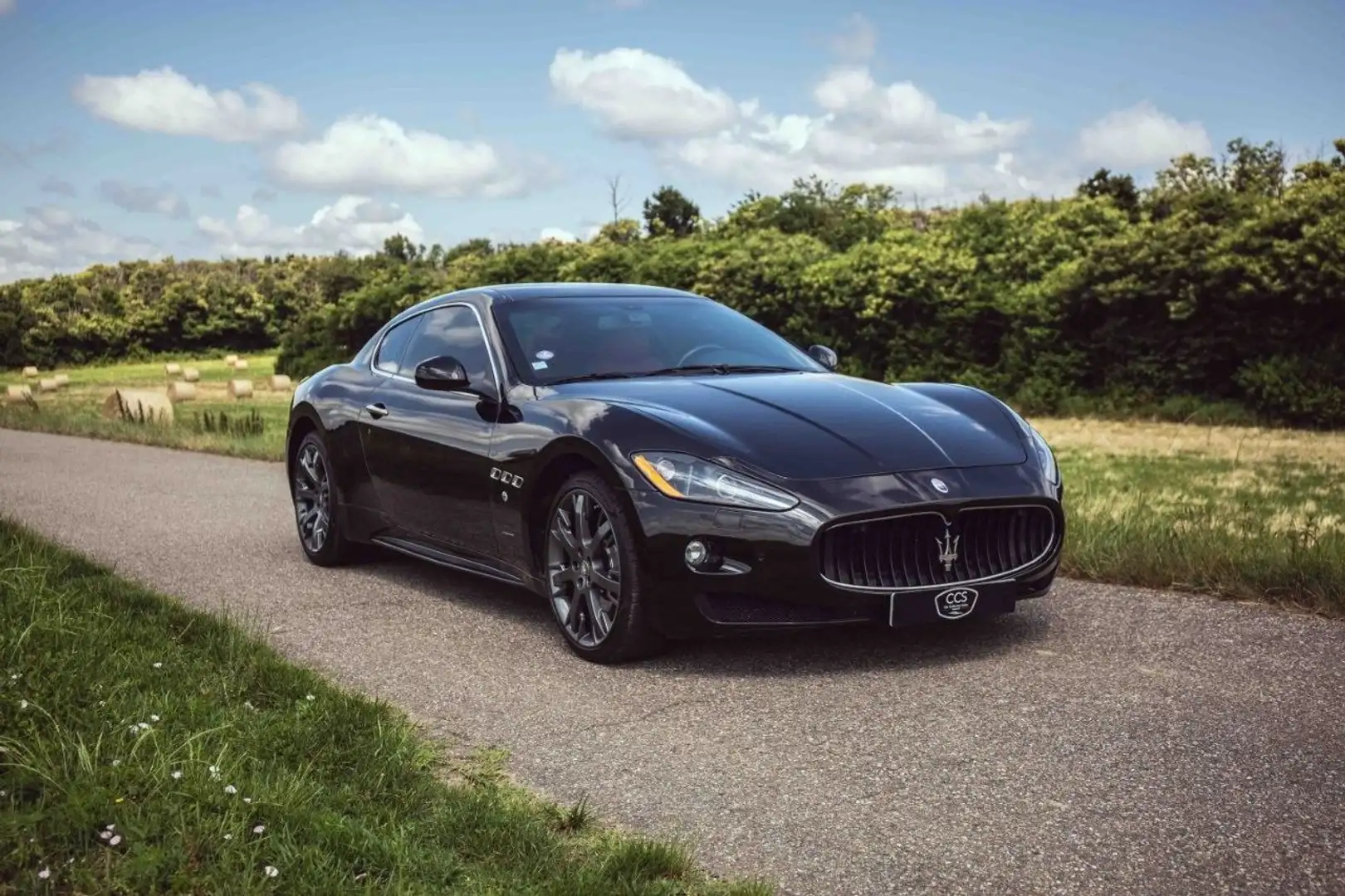 Maserati GranTurismo 4.7L V8 S BVR 439 ch - Française - Suivi Maserati  Noir - 1