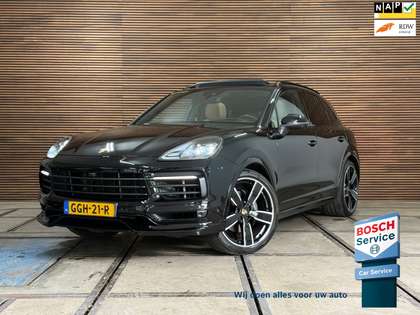 Porsche Cayenne 3.0 E-Hybrid Platinum Edition | Sportchrono | Luch