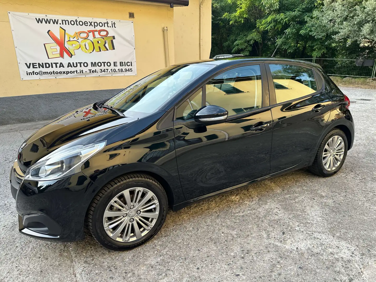 Peugeot 208 208 I 2015 5p 1.2 puretech Allure 82cv - 1