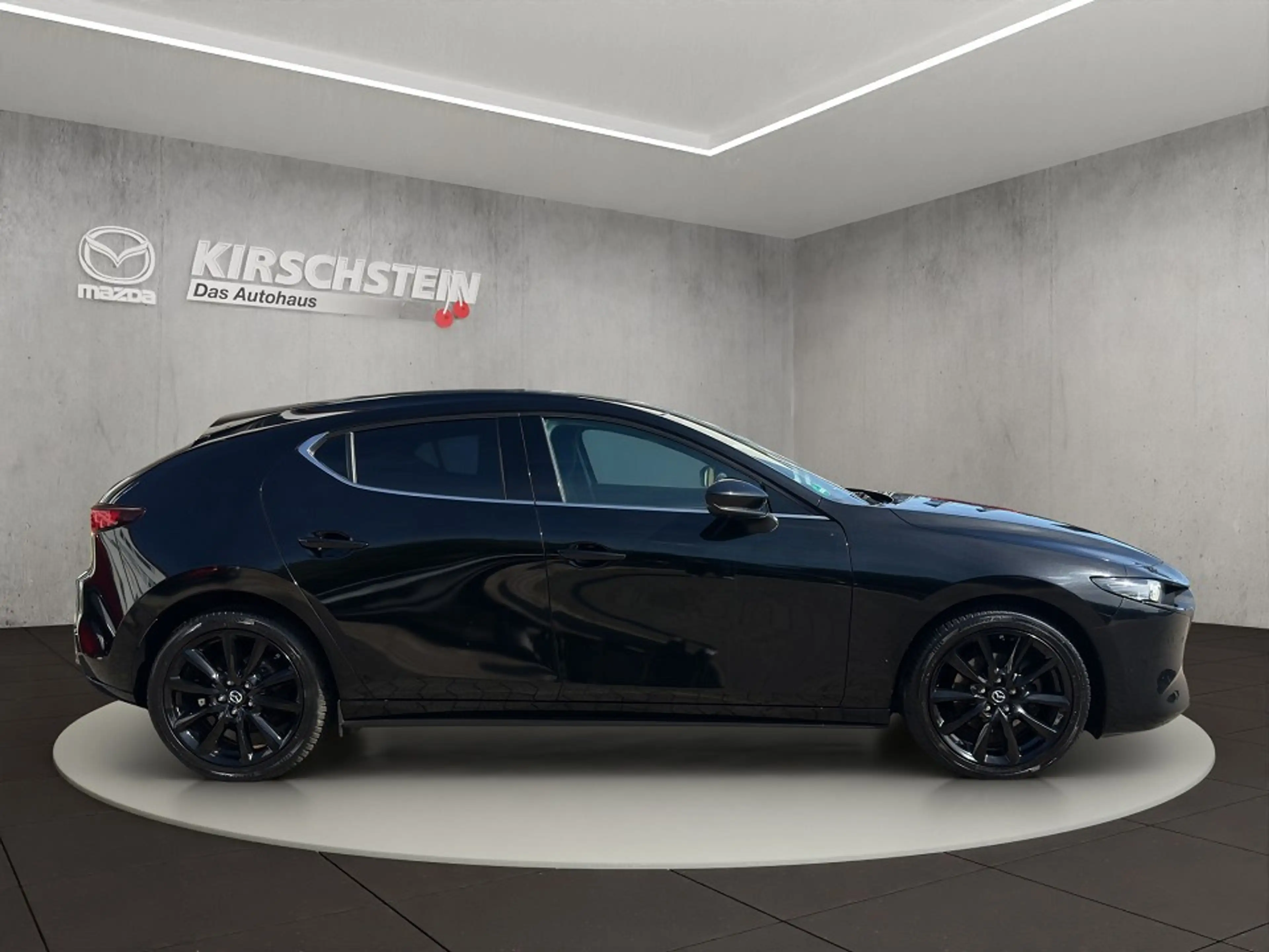 Mazda 3 EXCLUSIVE ++Matrix-LED+BOSE+360°++ — photo 6