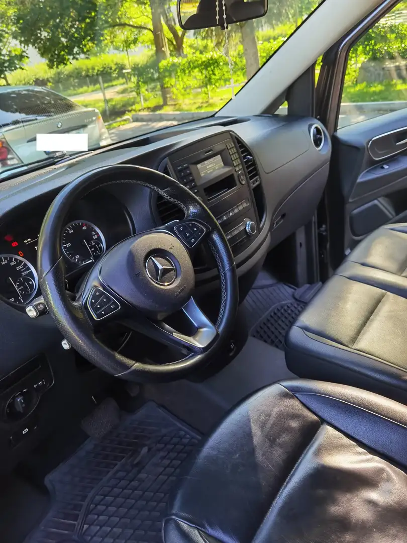 Mercedes-Benz Vito Tourer 114 CDI Grau - 1