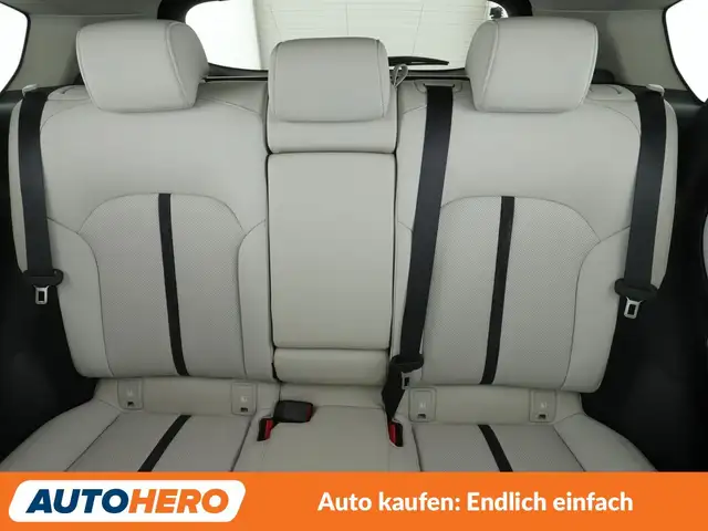 Mazda CX-60 view 15