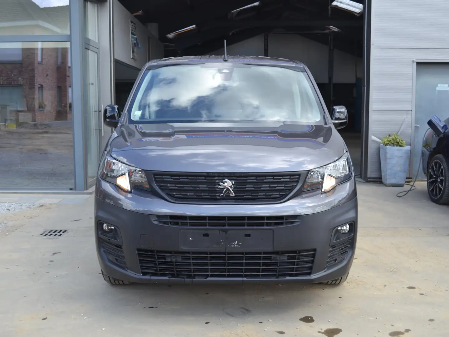 Peugeot Partner AUTOMAAT/NIEUWSTAAT Bronze - 2
