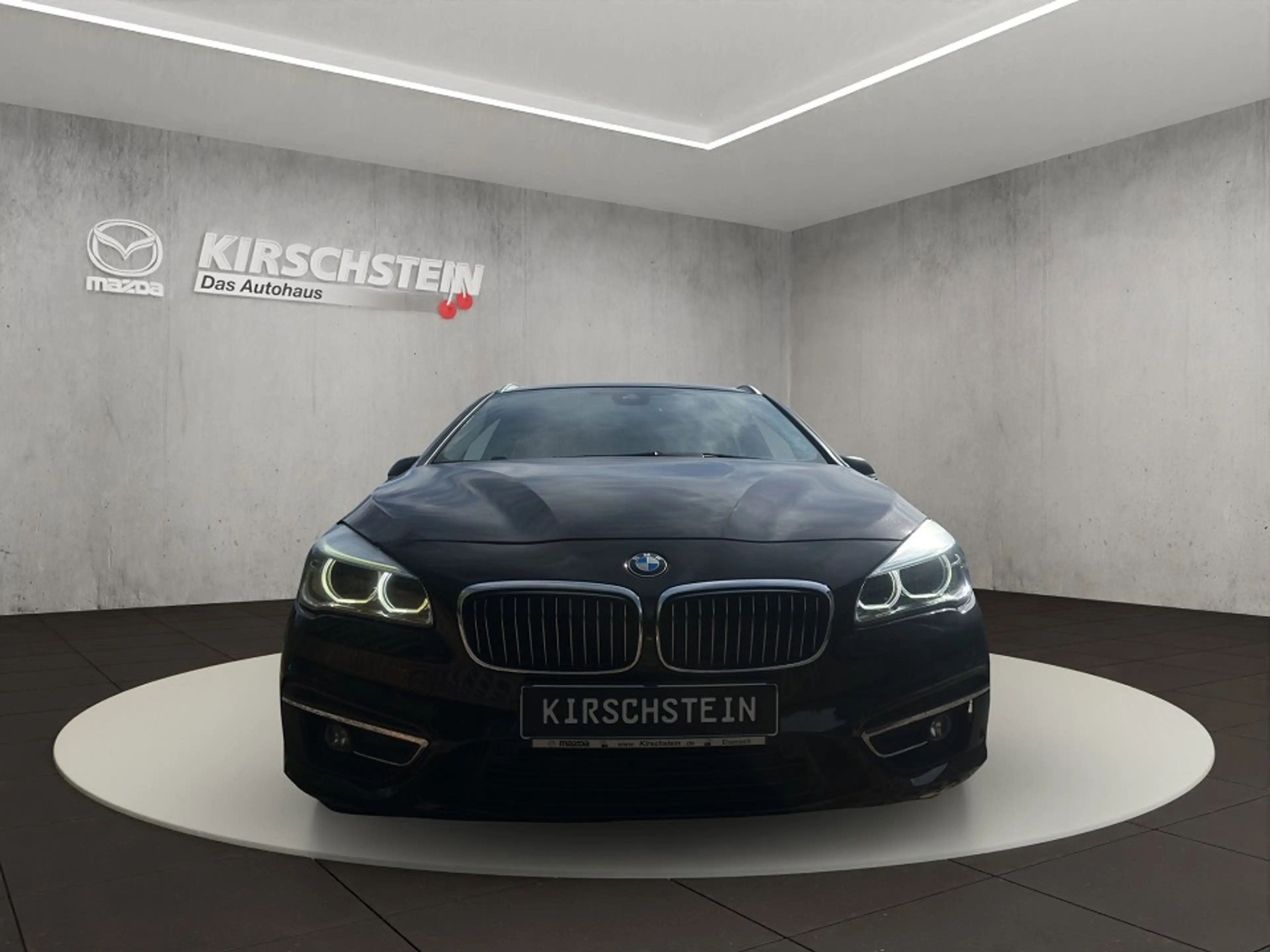 BMW 220 d Active Tourer Luxury Line ++Navi+LED+Kamera++ — photo 8