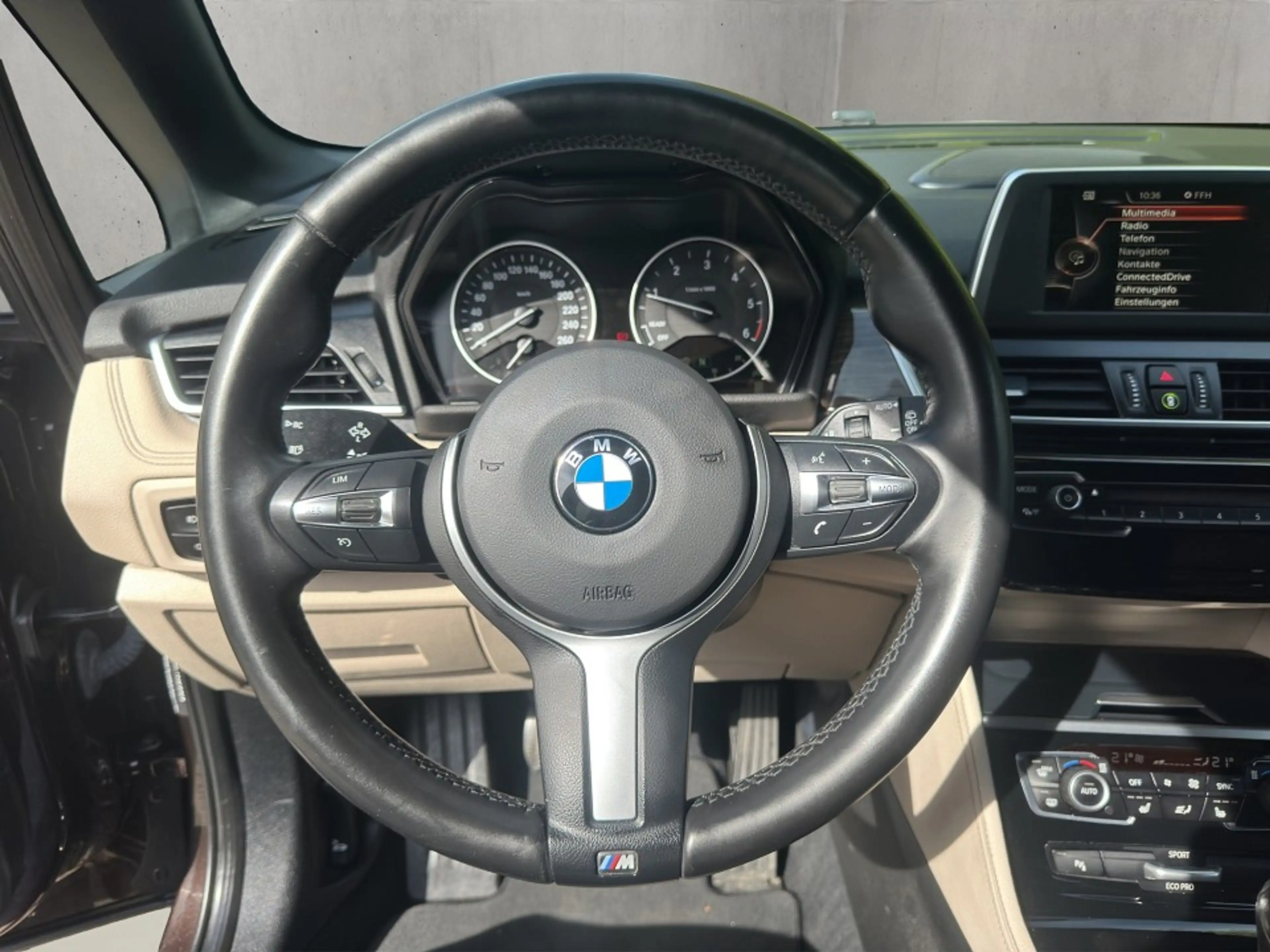 BMW 220 d Active Tourer Luxury Line ++Navi+LED+Kamera++ — photo 10