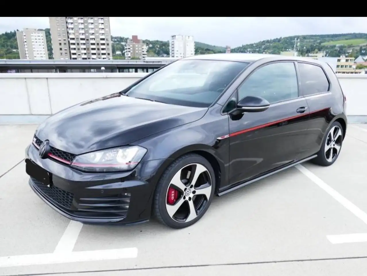 Volkswagen Golf GTI