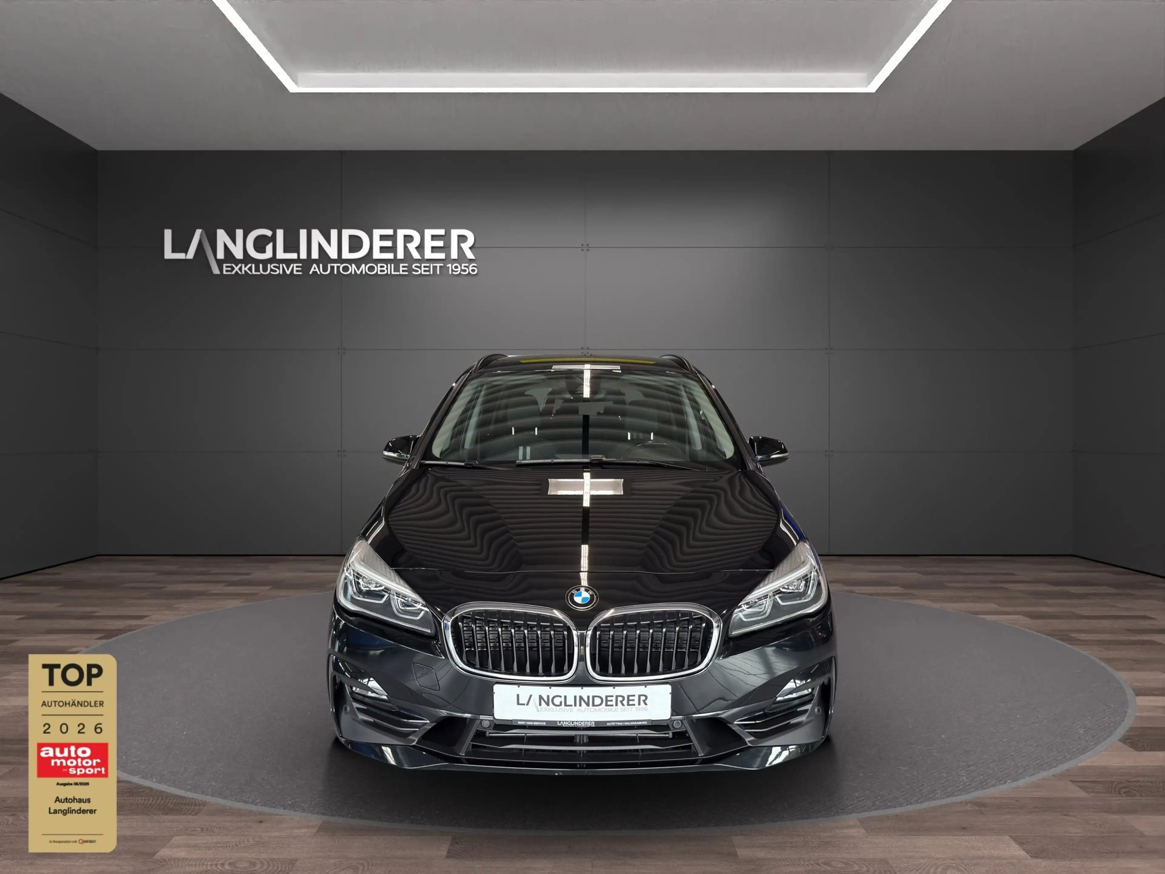 BMW 220 i Gran Tourer SportLine — photo 4