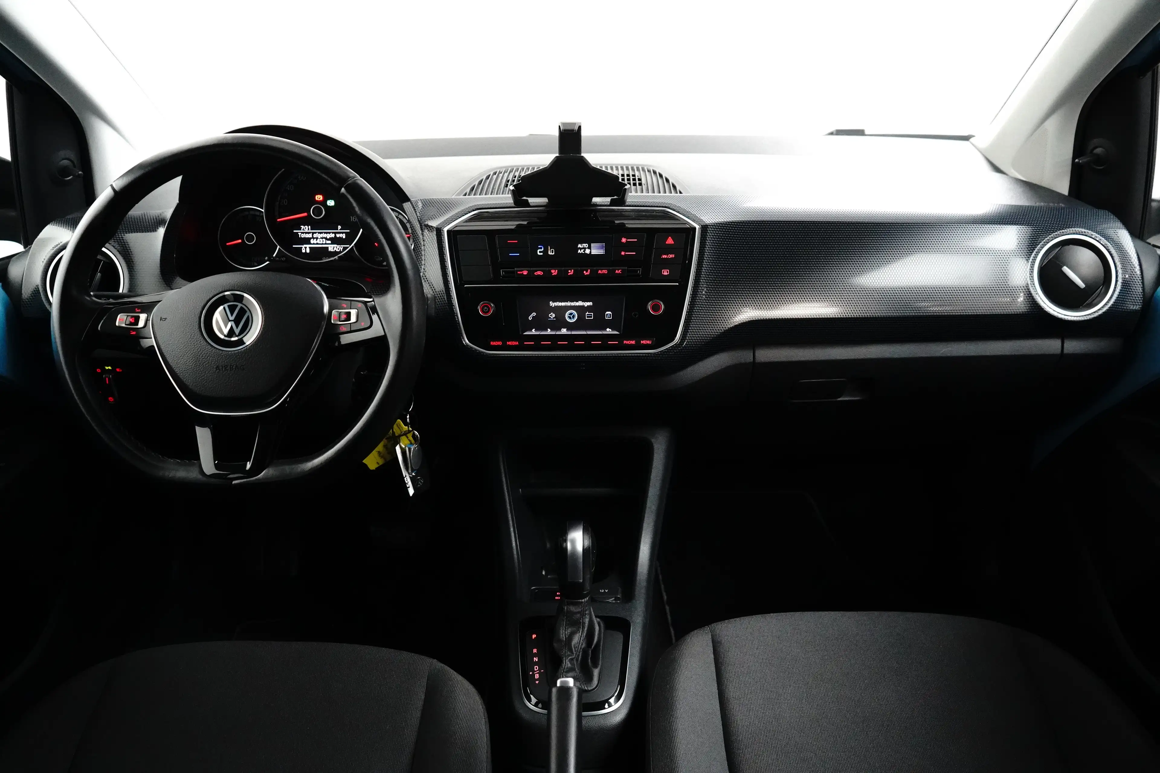 Volkswagen e-up! 83PK Move | AIRCO | CAMERA | CCS | BLUETOOTH — photo 9