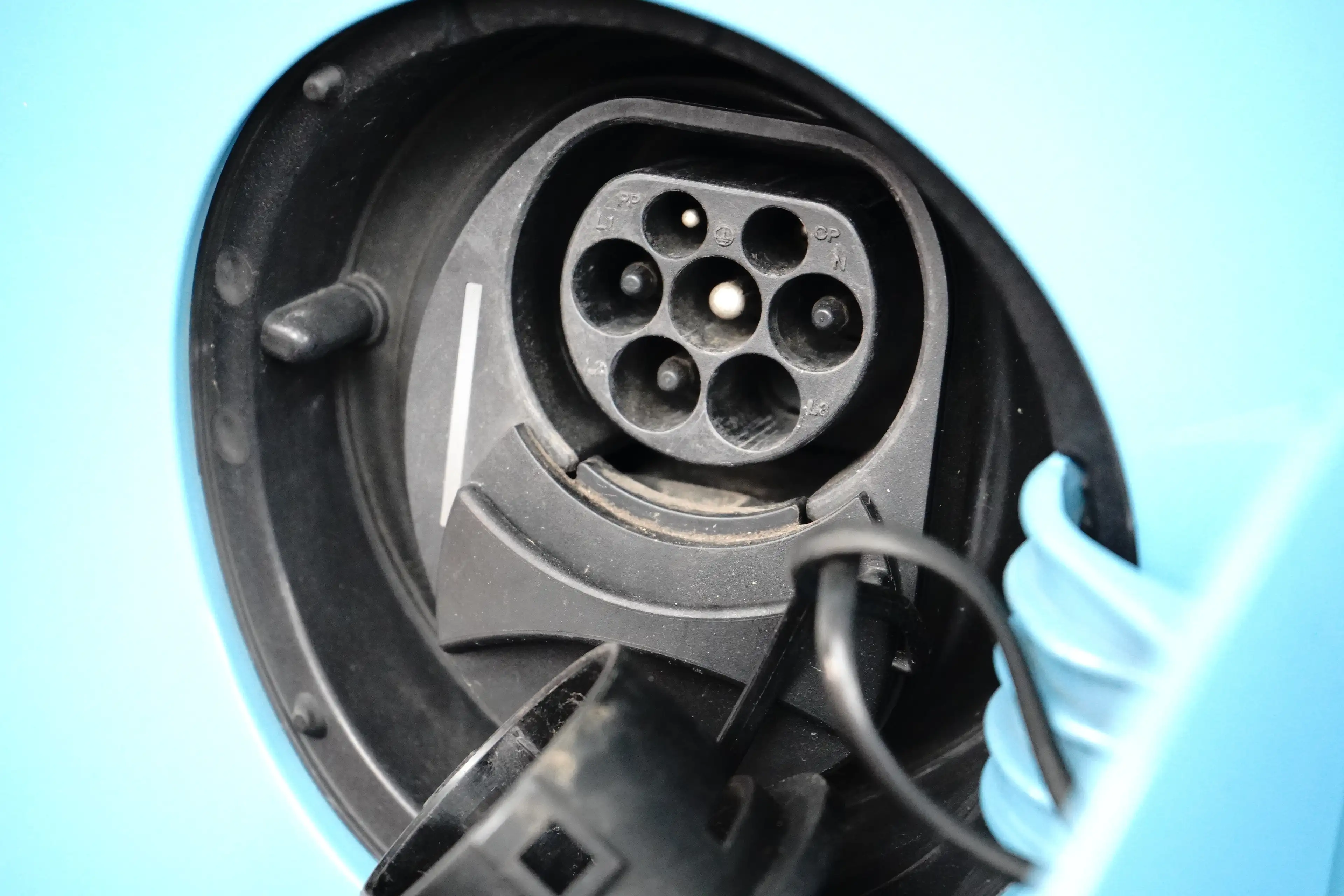 Volkswagen e-up! 83PK Move | AIRCO | CAMERA | CCS | BLUETOOTH — photo 13