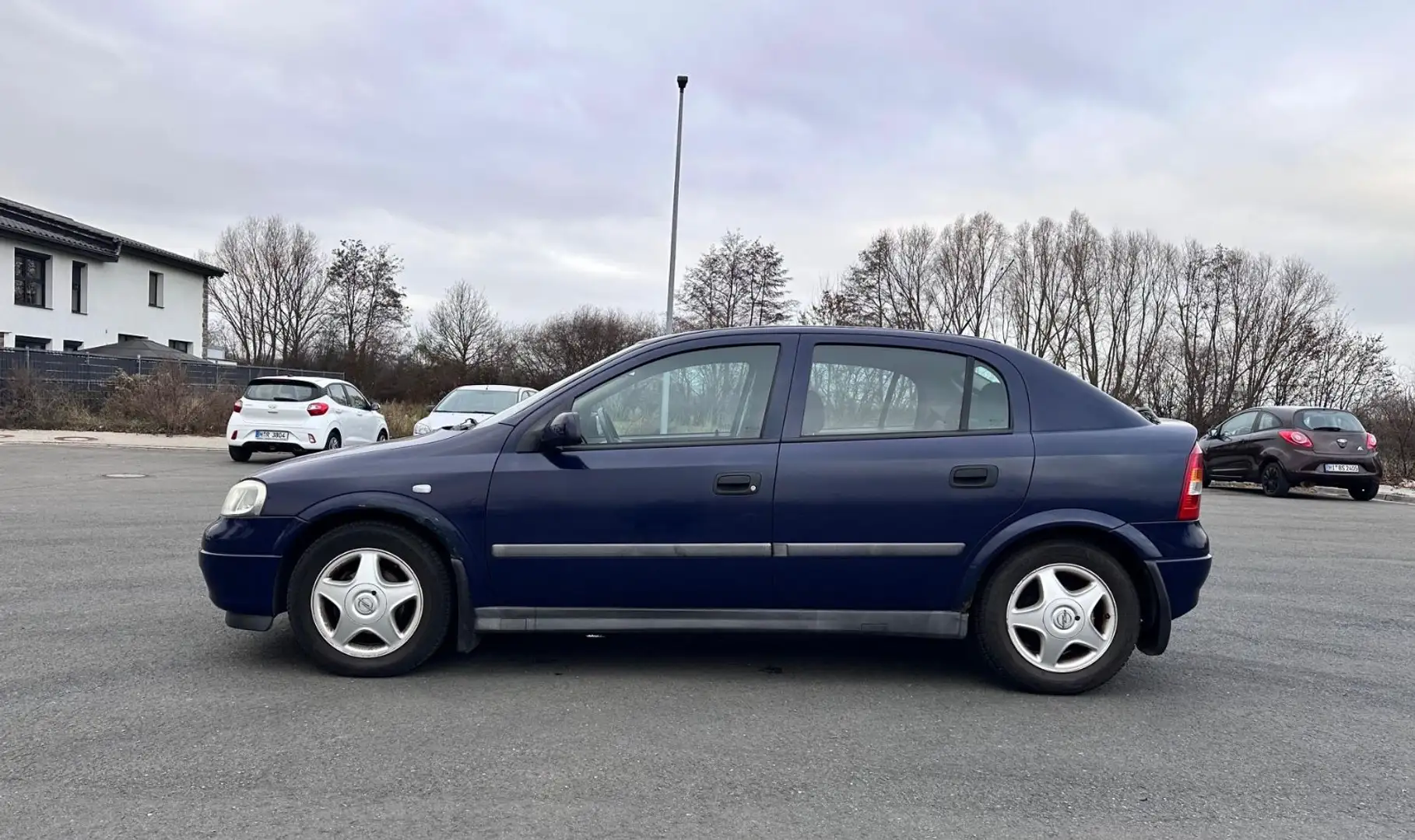 Opel Astra G 1.6 16V 5-türer TÜV 08.2026 / Alu ZV Blau - 2