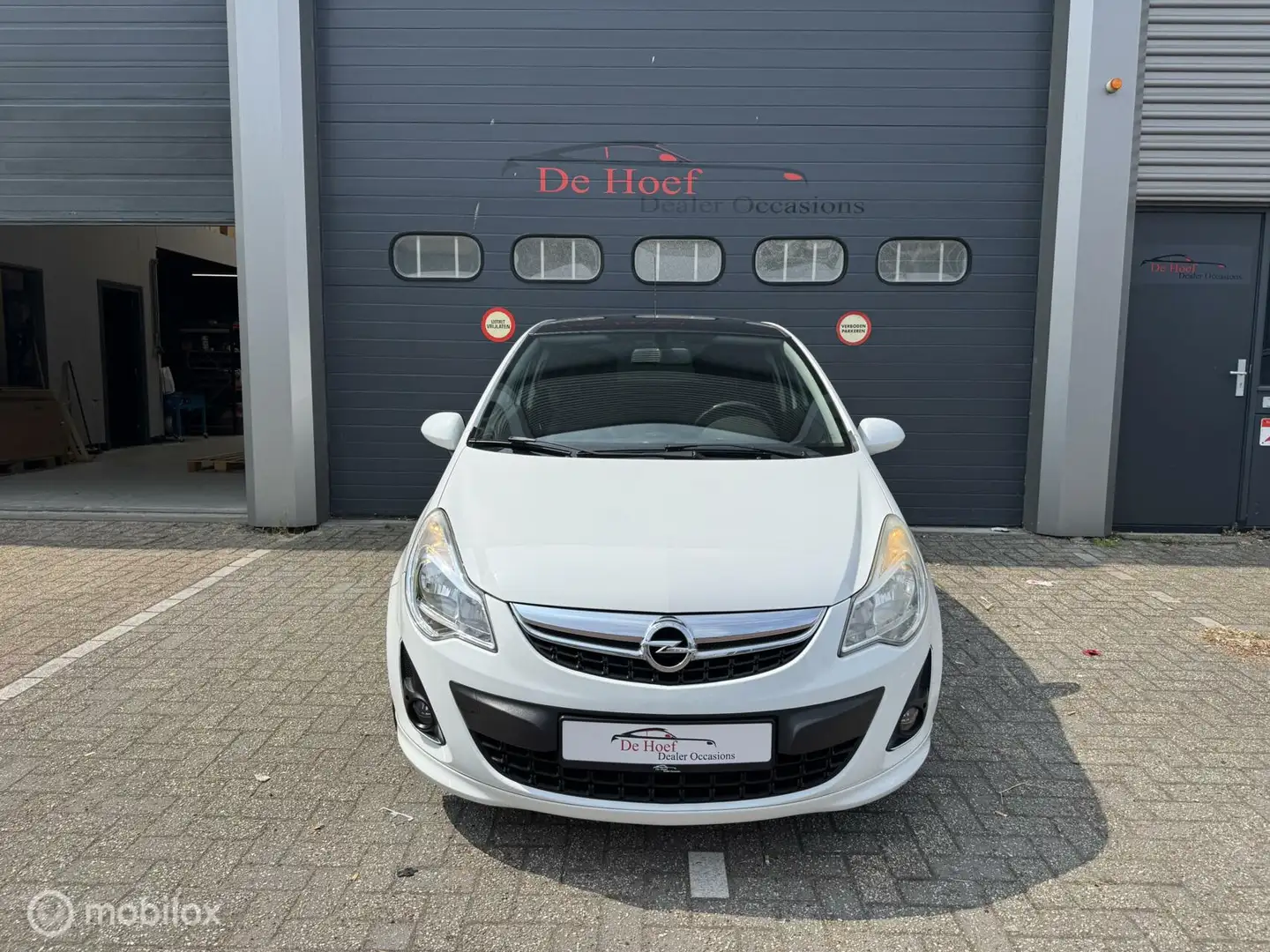 Opel Corsa 1.4-16V OPC Line ✓Airco ✓Nw APK Wit - 2