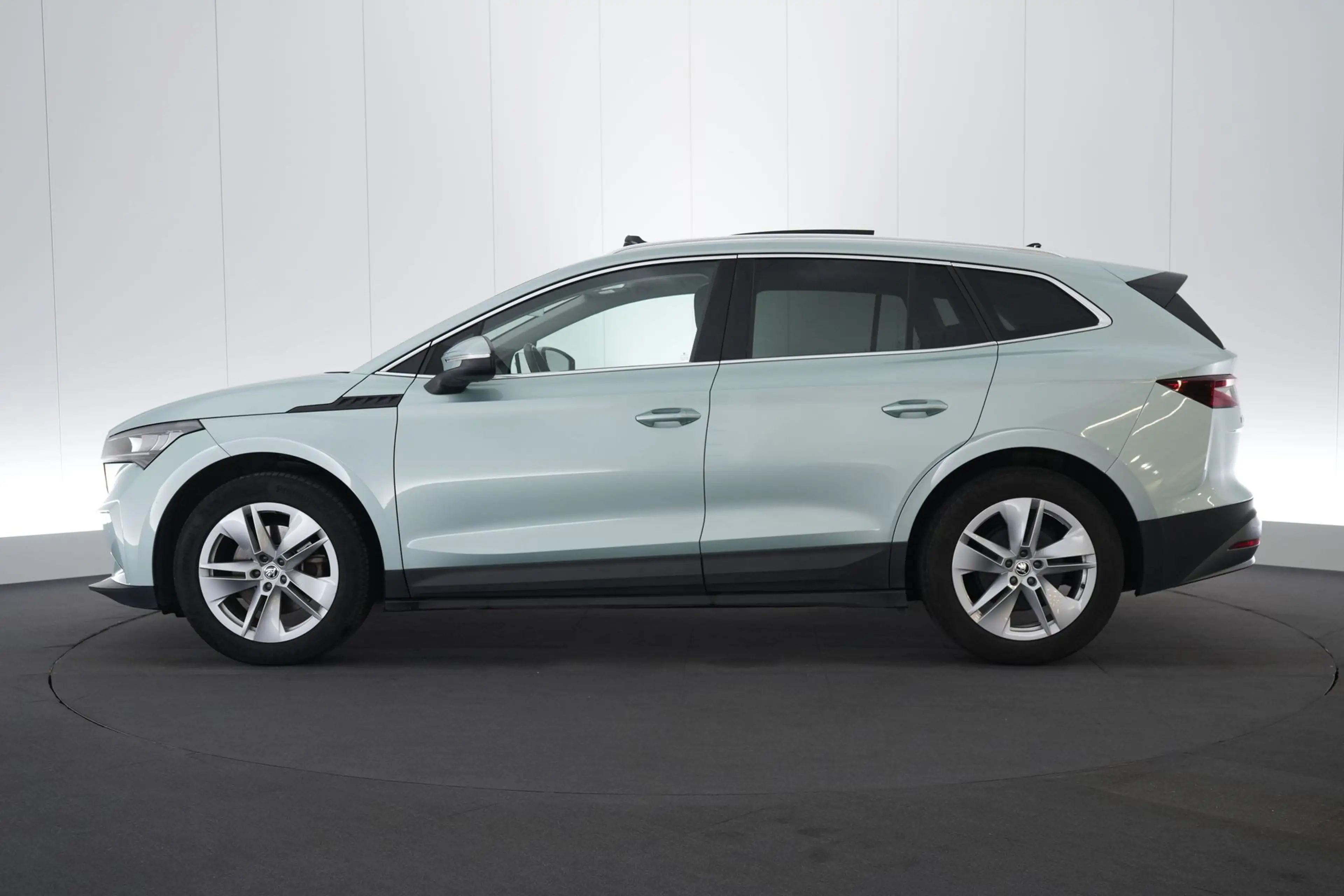 Skoda Enyaq IV 60 LEDER/STOF LED GPS PDC CAM Pano Keyless Verw — photo 11