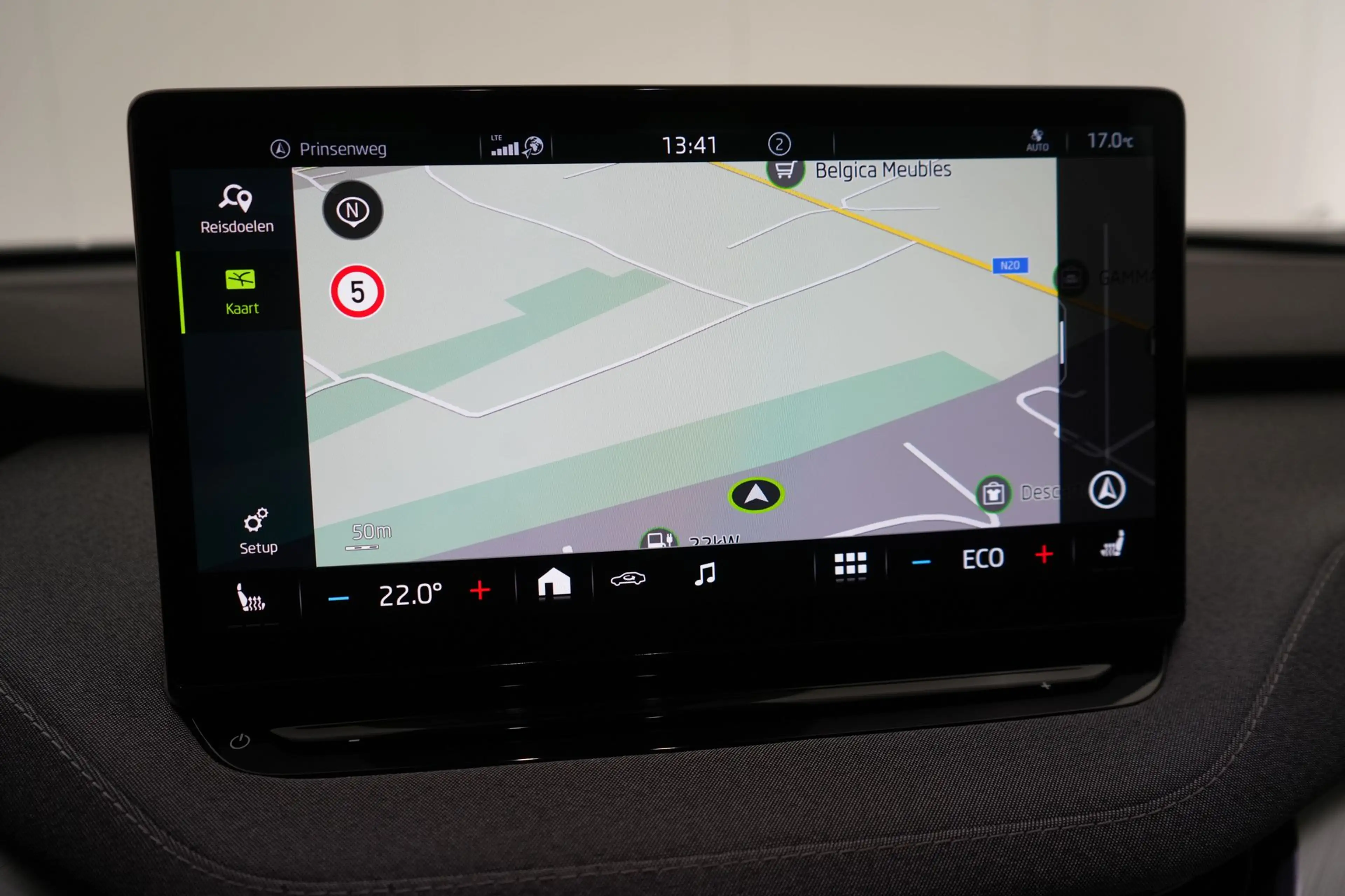 Skoda Enyaq IV 60 LEDER/STOF LED GPS PDC CAM Pano Keyless Verw — photo 15
