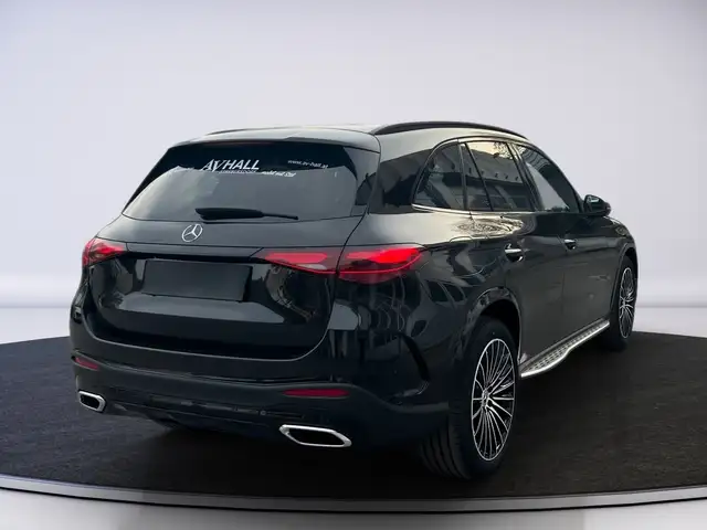 Mercedes-Benz GLC 200 d 4MATIC AMG-Premium Paket * Pano * Ansicht 6