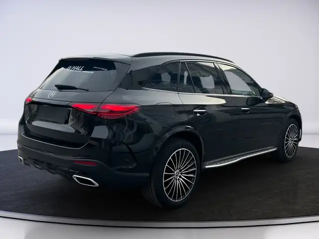 Mercedes-Benz GLC 200 d 4MATIC AMG-Premium Paket * Pano * Ansicht 7