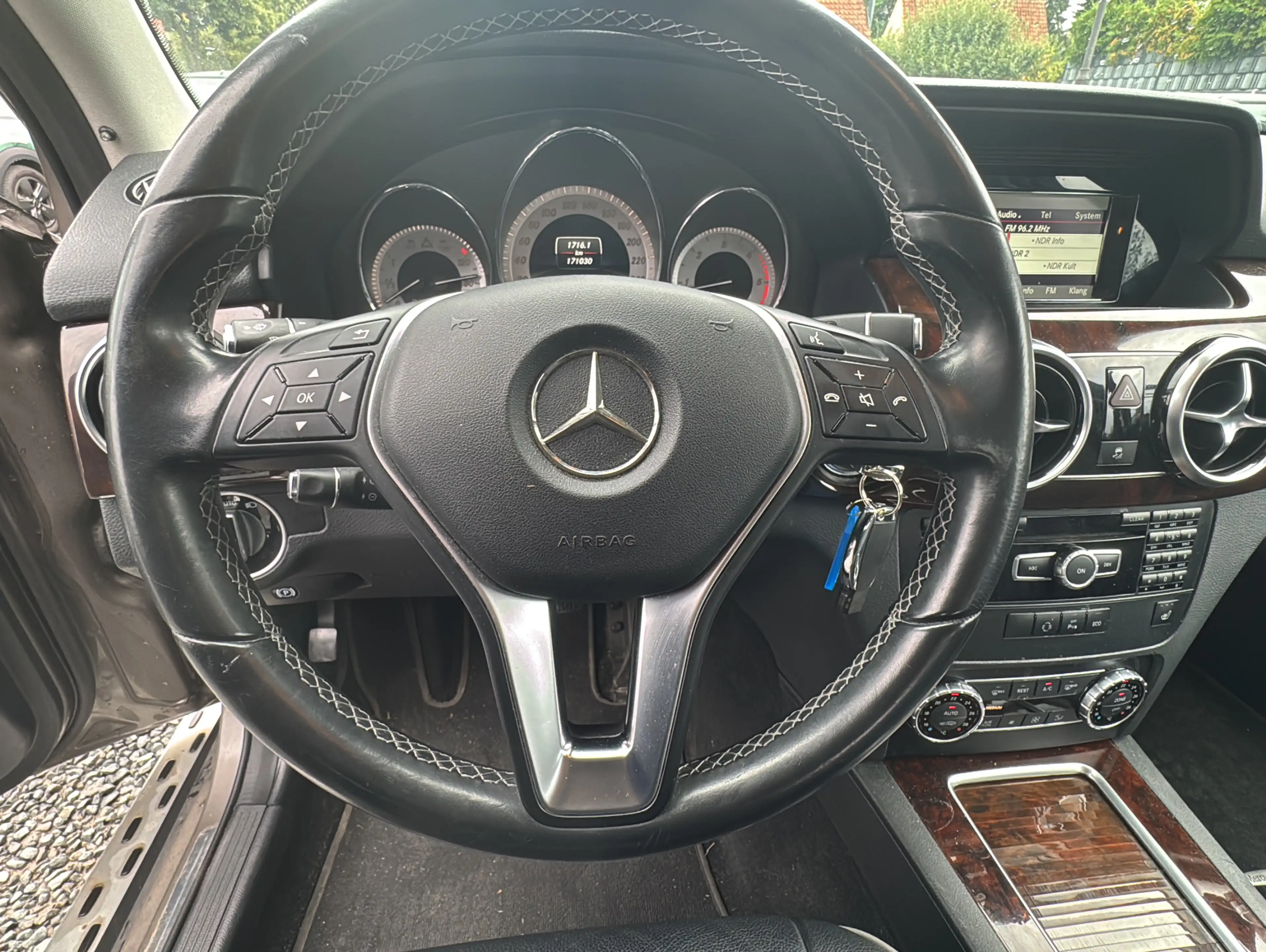 Mercedes-Benz GLK 250 CDI BlueTec 4Matic LED Kamera Trittbret — photo 10