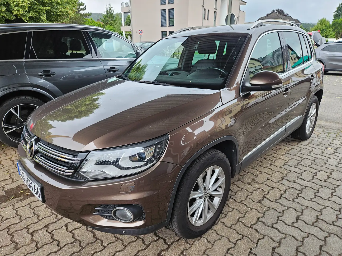 Volkswagen Tiguan Track Braun - 1