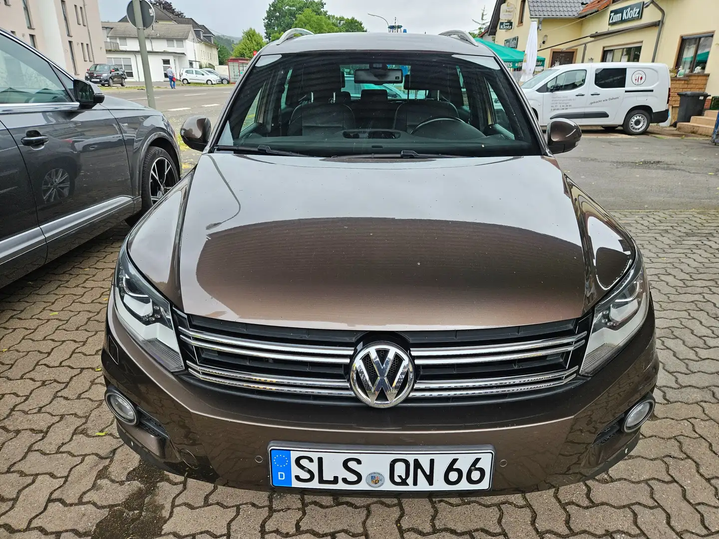 Volkswagen Tiguan Track Braun - 2