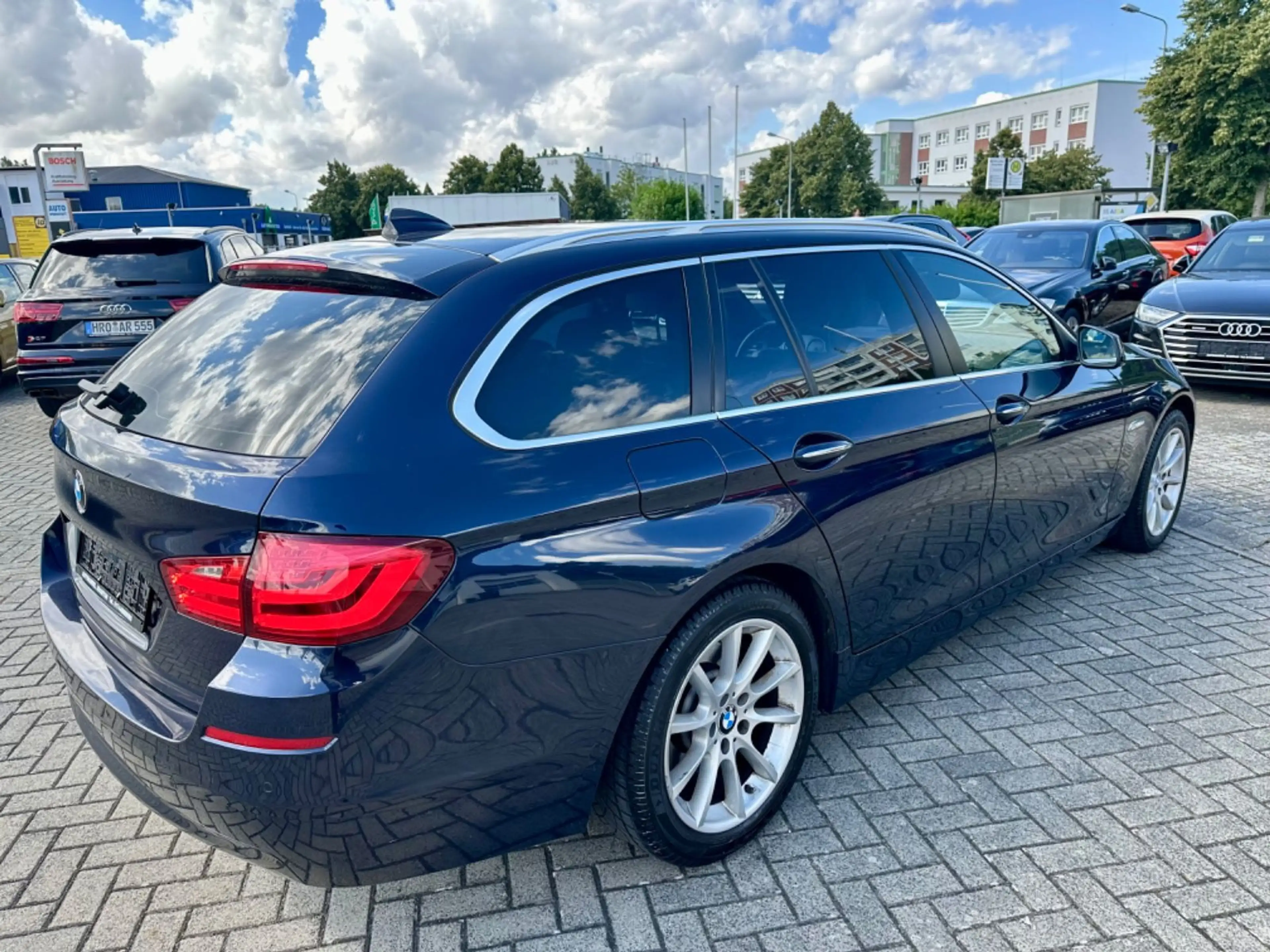 BMW 525 5 Touring NAVI XENON LEDER TEMPOMAT AHK — photo 5