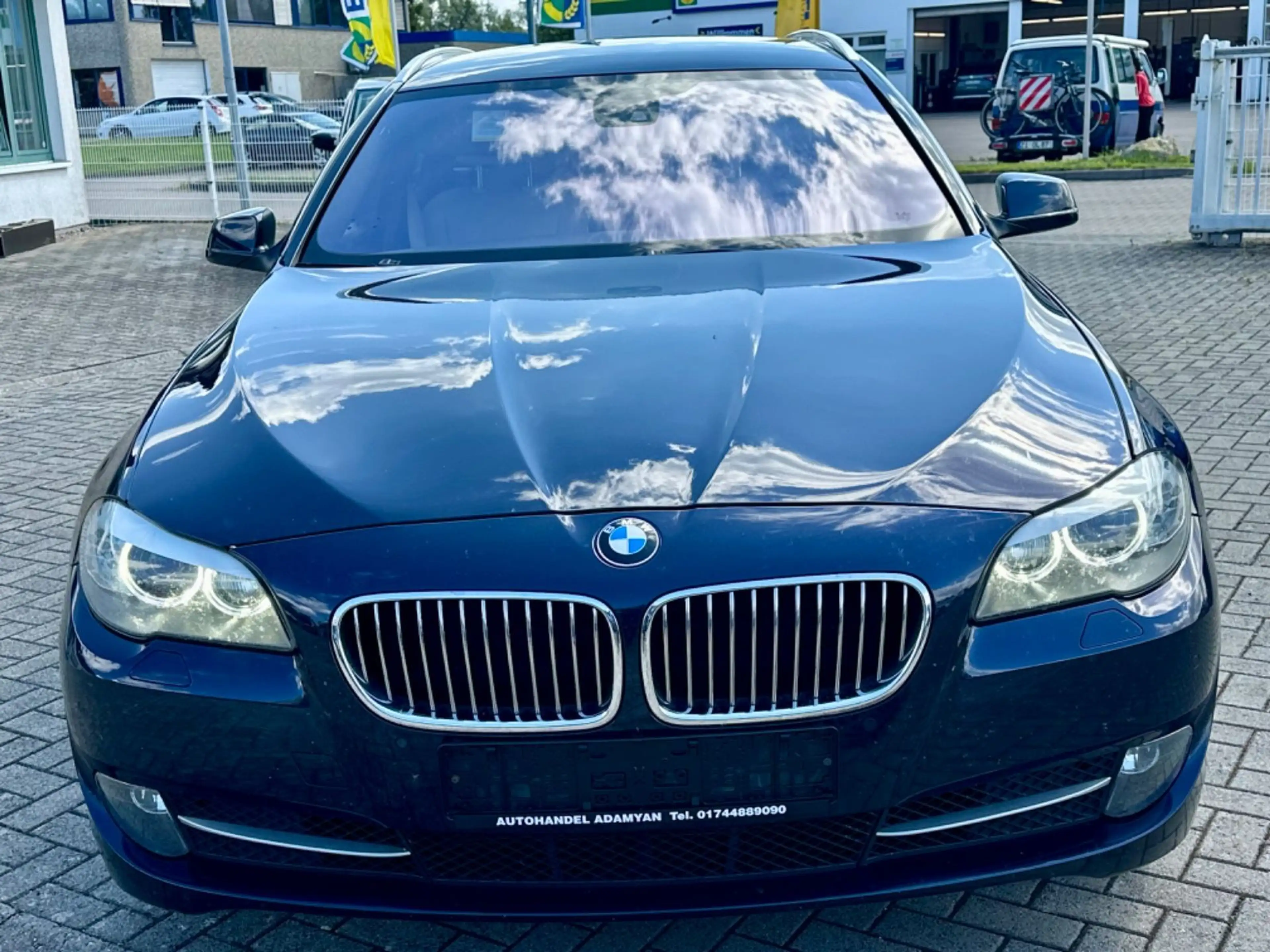 BMW 525 5 Touring NAVI XENON LEDER TEMPOMAT AHK — photo 3
