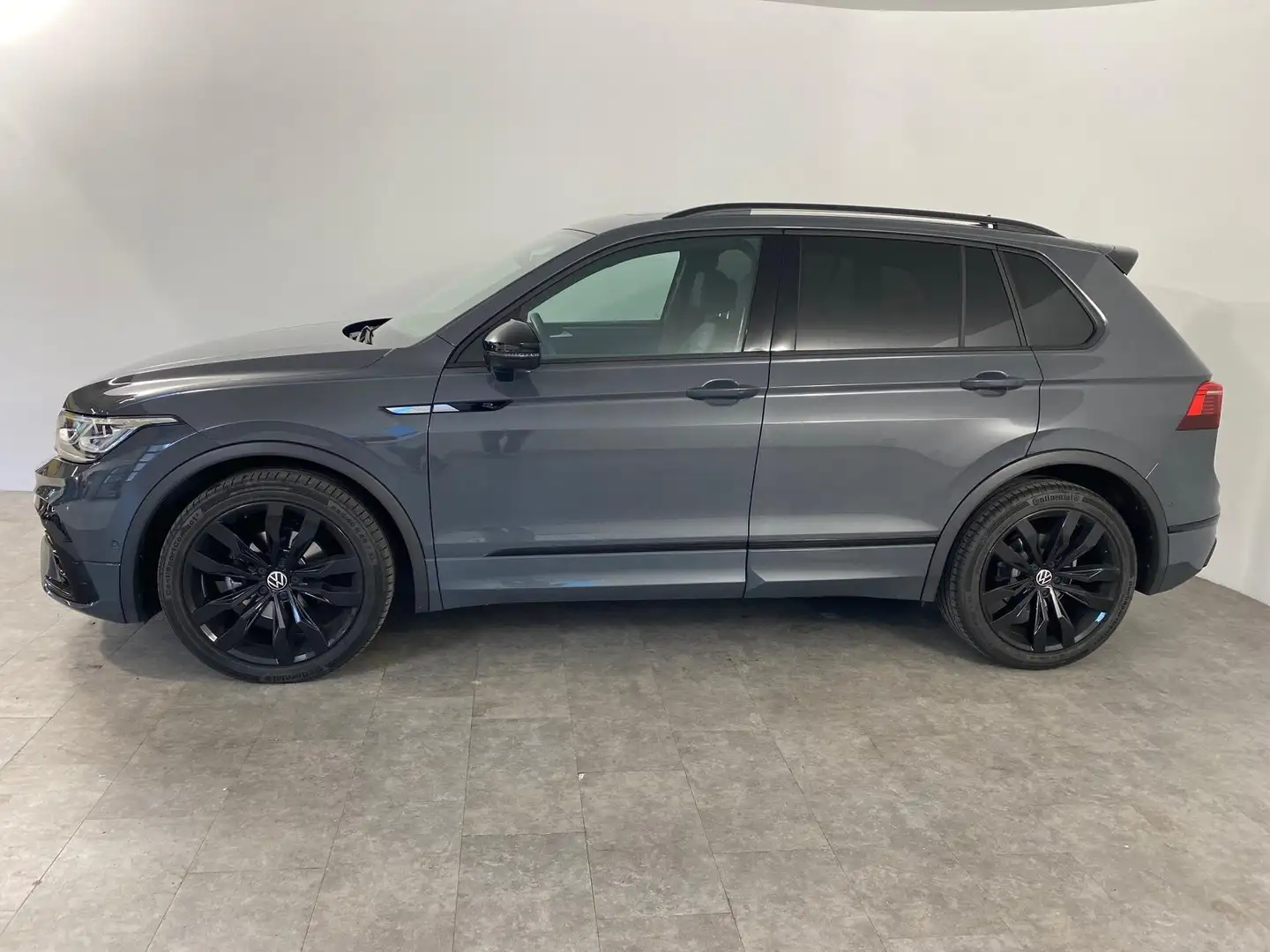 Volkswagen Tiguan 1.5 TSI R-Line LED*NAVI*RFK*5 JAHRE GARANTIE 11... Grau - 2