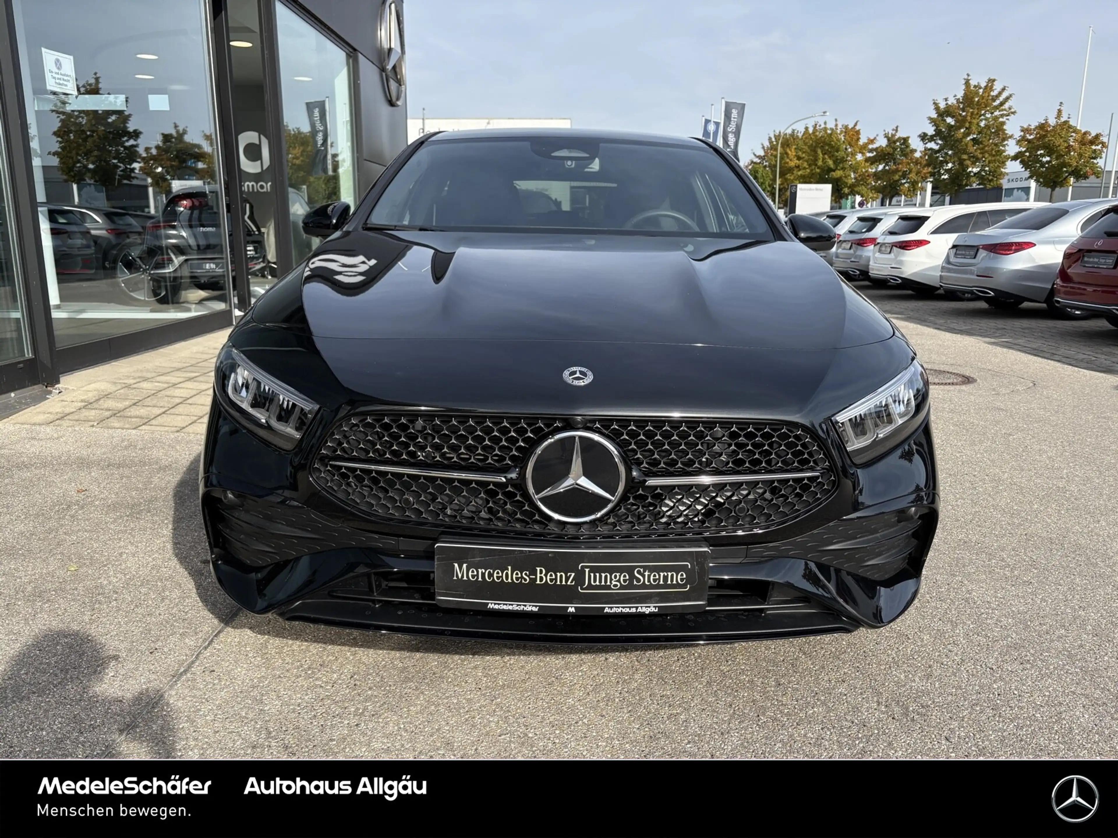 Mercedes-Benz A 180 A 180 Special AMG Night AdvanSound MBUX Kam Sport — photo 2