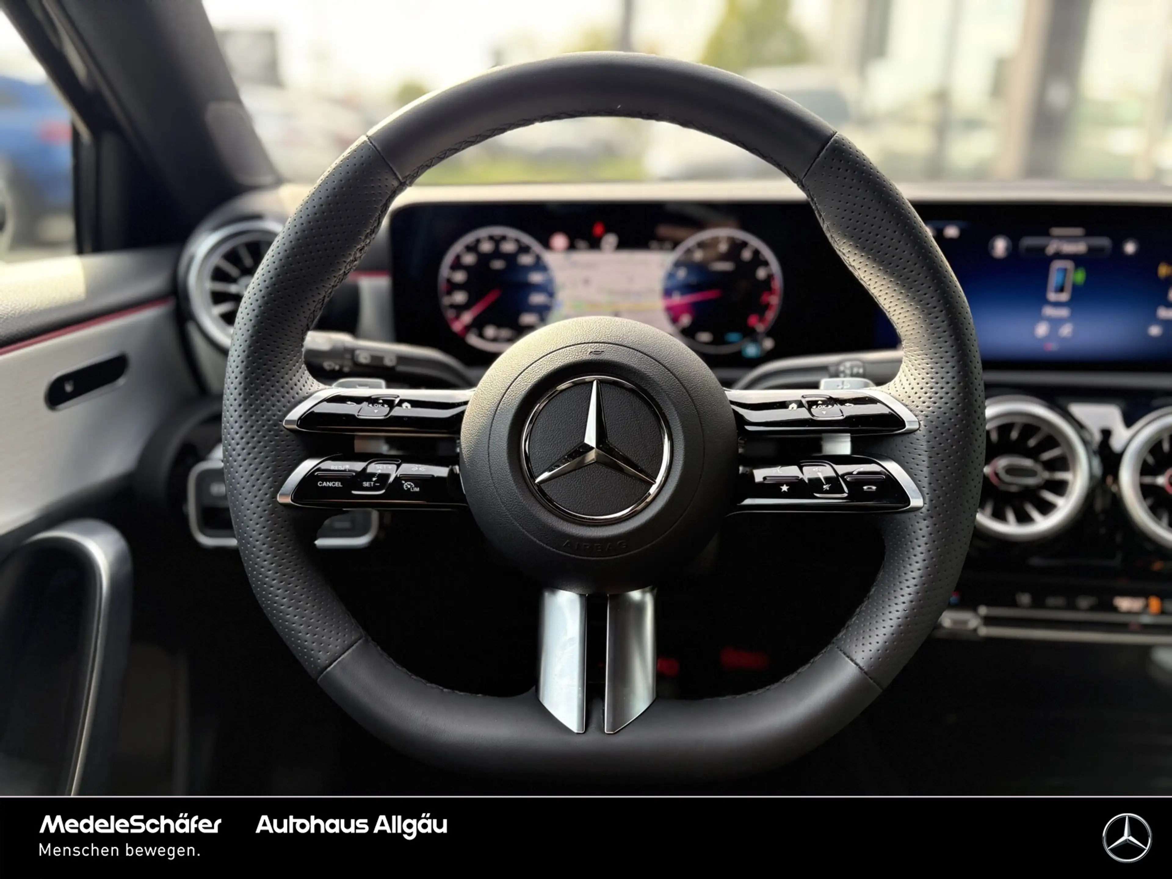 Mercedes-Benz A 180 A 180 Special AMG Night AdvanSound MBUX Kam Sport — photo 8