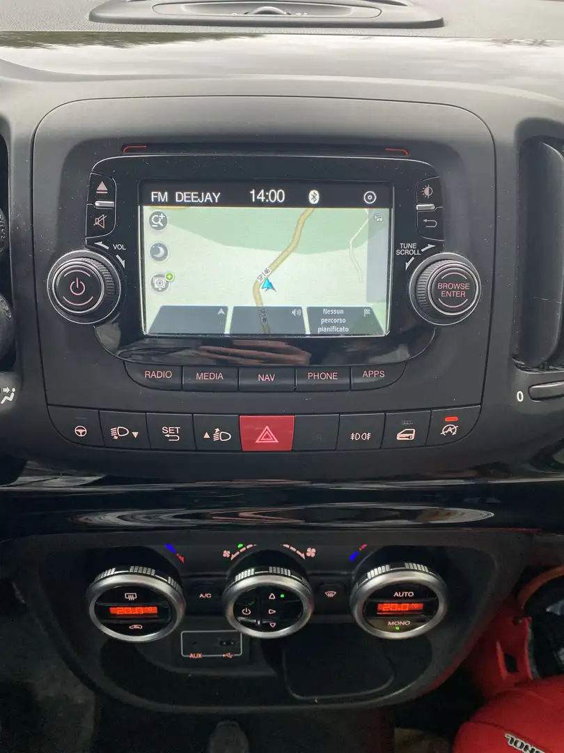 Fiat 500L trakking Siyah - 2