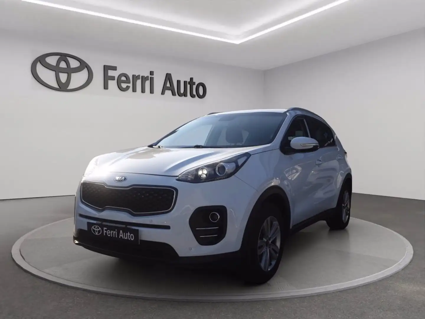 Kia Sportage 1.7 crdi cool 2wd 115cv White - 1