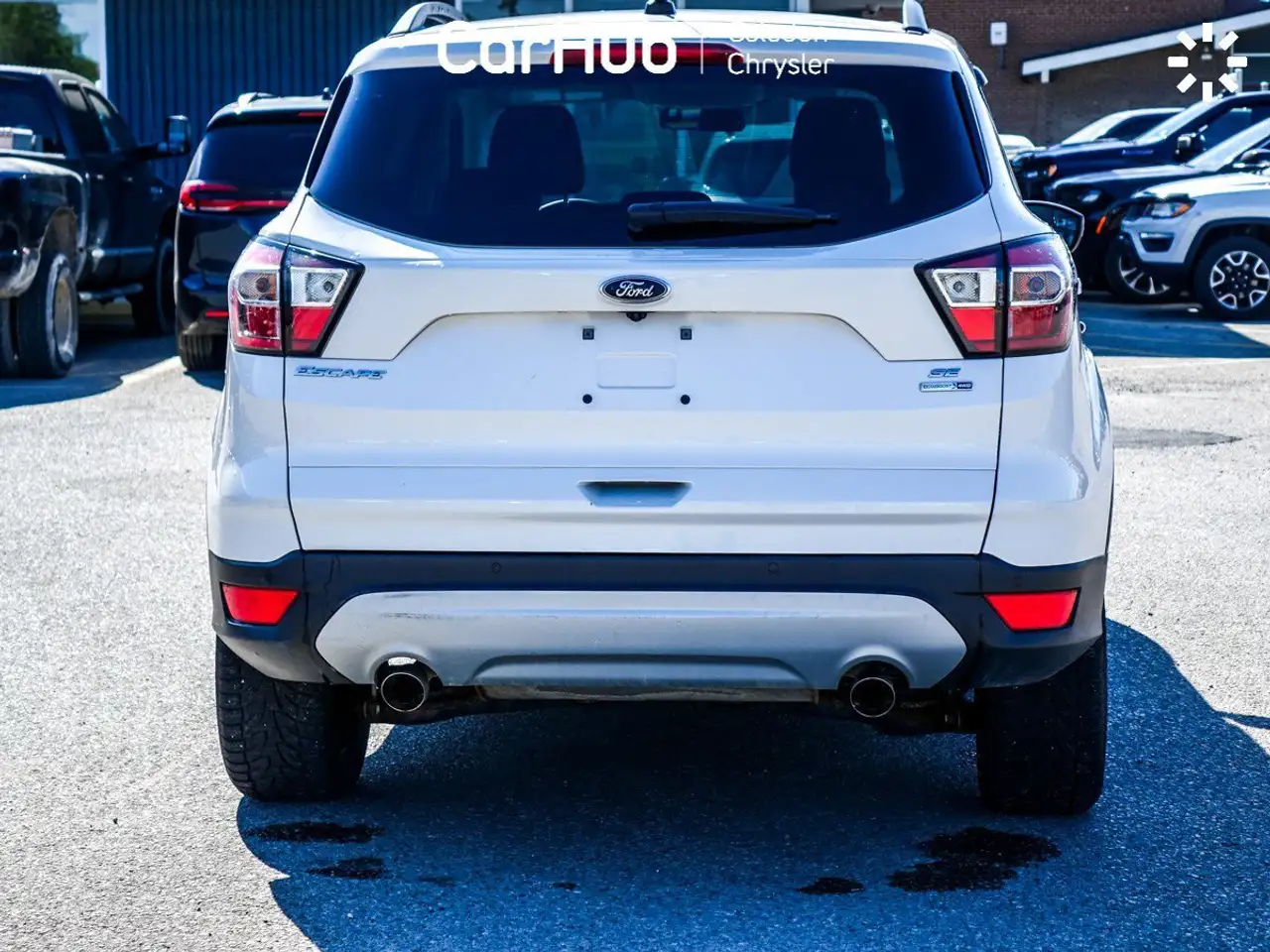 Ford Escape снимка Ford Escape